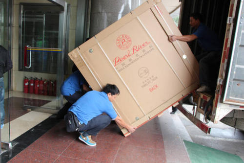 屯留钢琴贵重工艺品无忧运